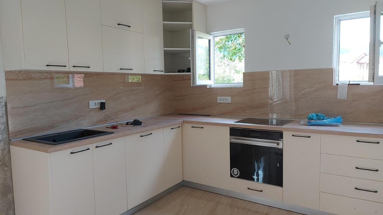 Rooms Lida & Friendly Home Плав Экстерьер фото