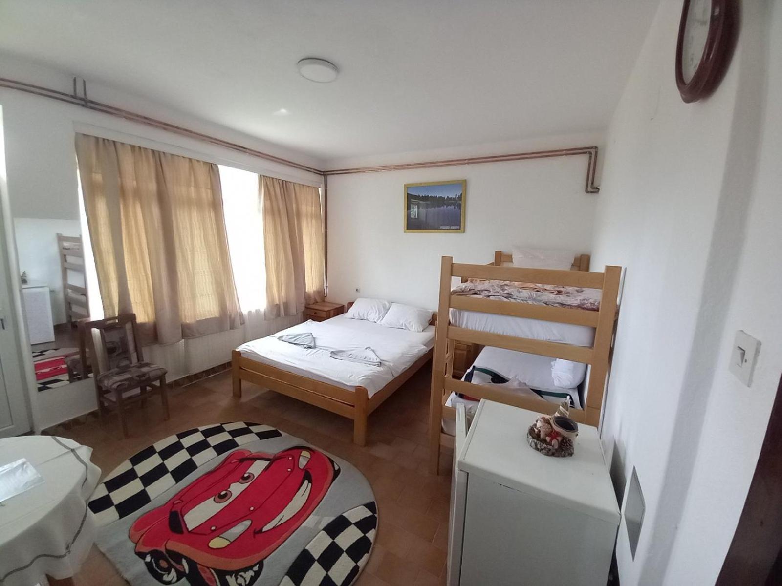 Rooms Lida & Friendly Home Плав Экстерьер фото