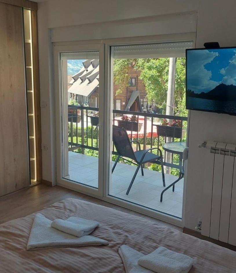 Rooms Lida & Friendly Home Плав Экстерьер фото