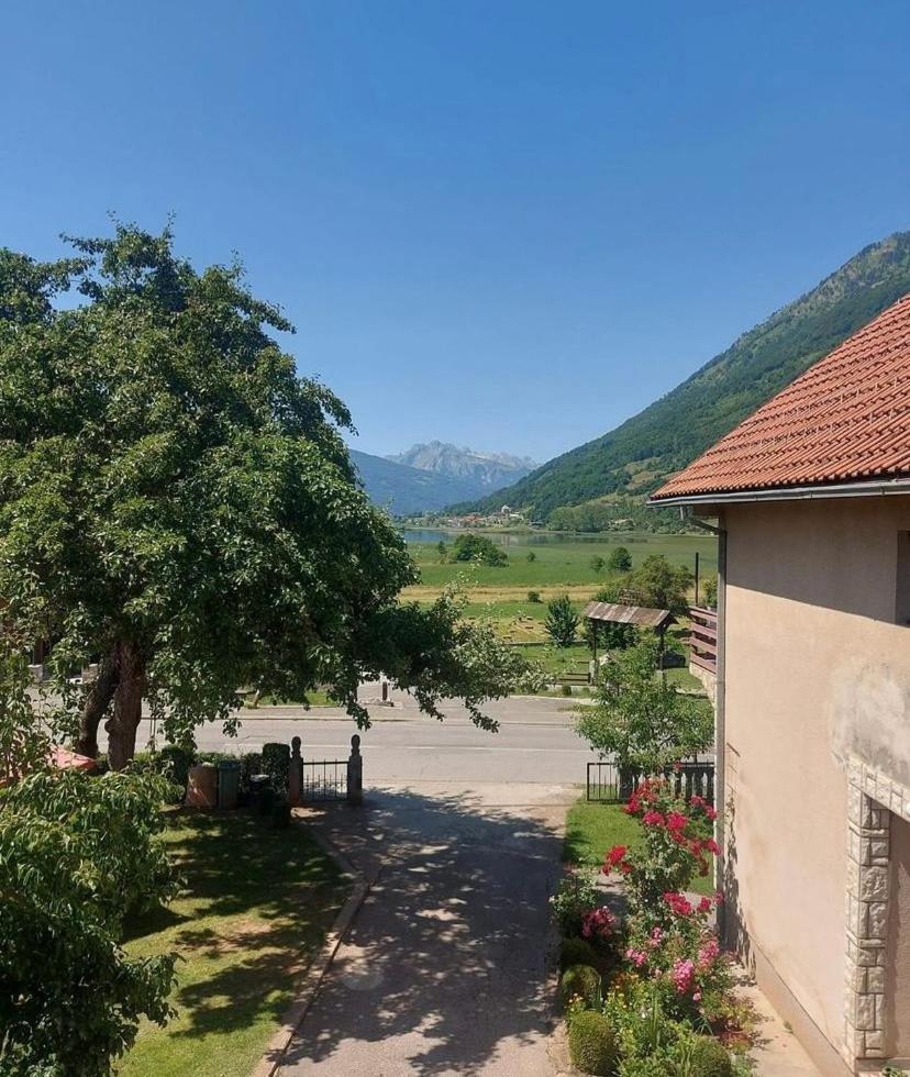 Rooms Lida & Friendly Home Плав Экстерьер фото