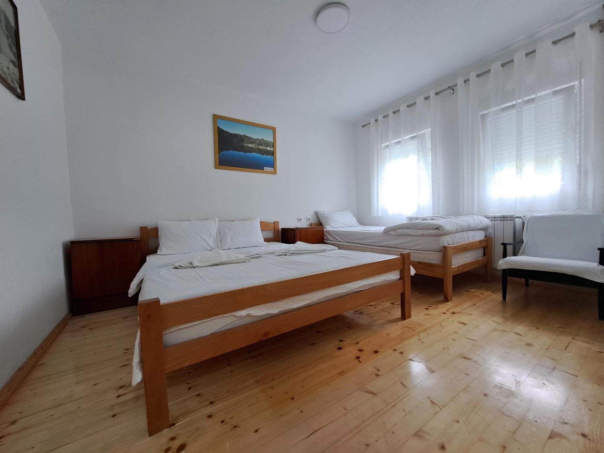 Rooms Lida & Friendly Home Плав Экстерьер фото